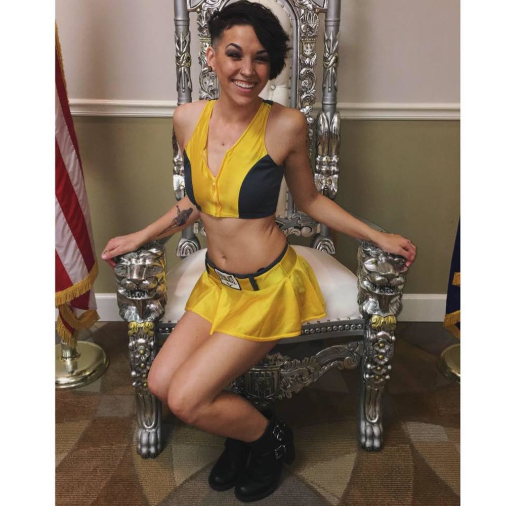 Meet your Posher, Lauren